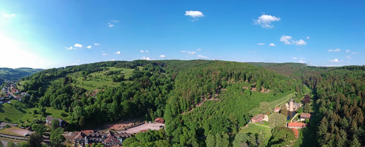Naturhotel Ruegers Forstgut Mespelbrunn Buitenkant foto