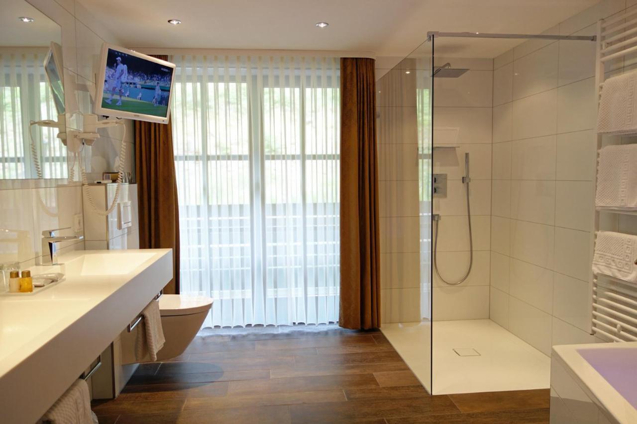 Naturhotel Ruegers Forstgut Mespelbrunn Kamer foto